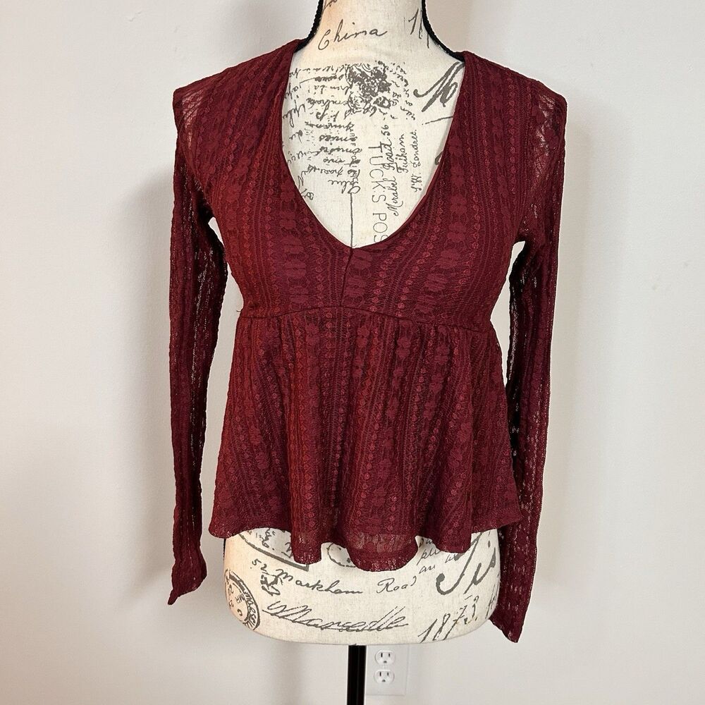 Ruby & Jewell Lace Peplum Top XS Burgundy Sheer Boho Long Sleeve V Neck